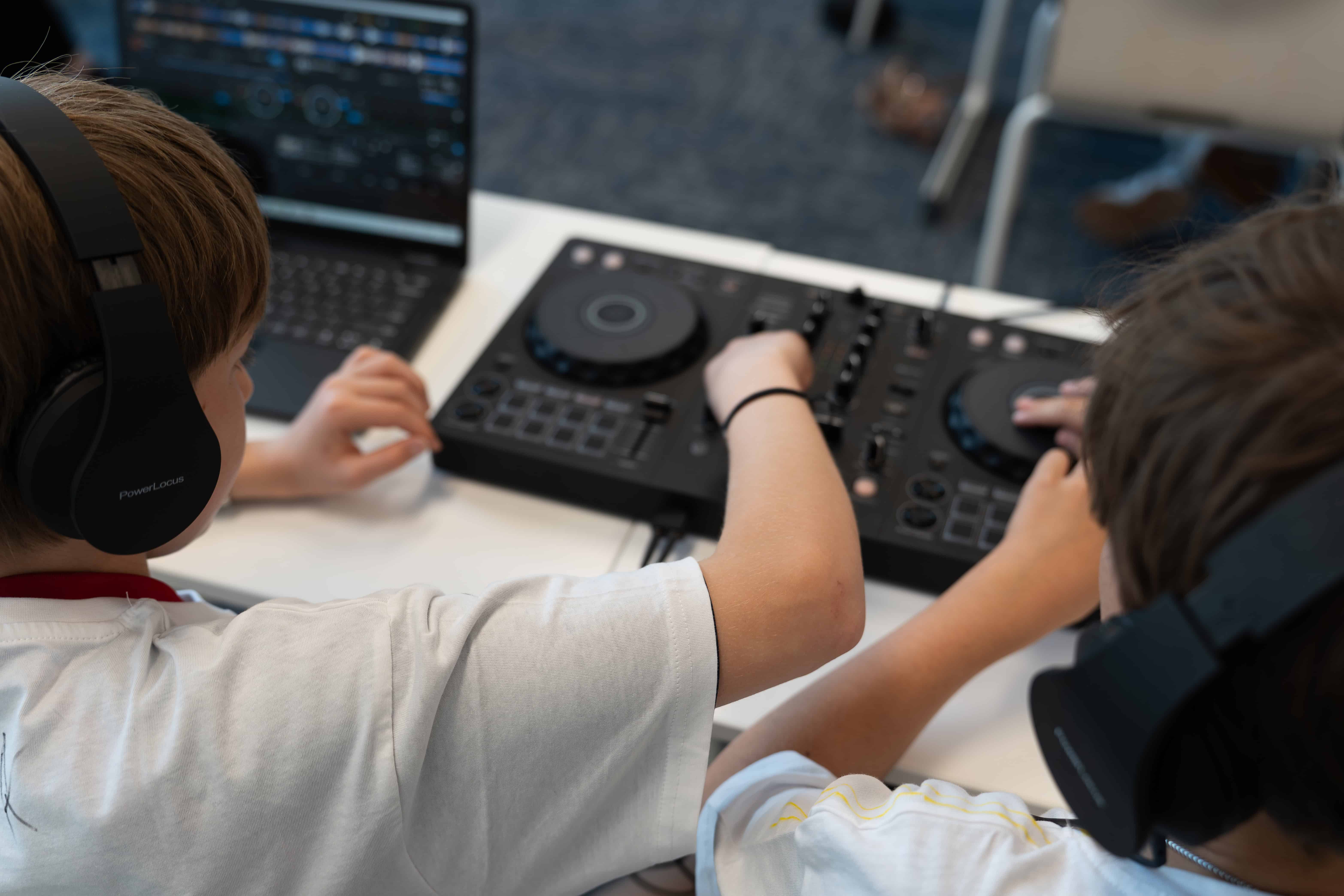 DJ Skills Workshop op school en naschoolse opvang